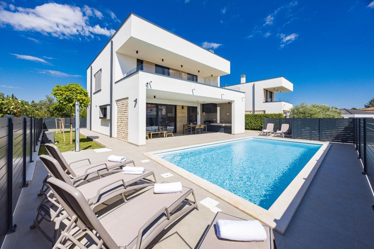 Villa Moon Fažana Esterno foto